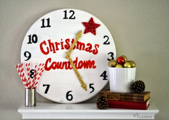 This fun Christmas countdown clock is a great Christmas decoration.