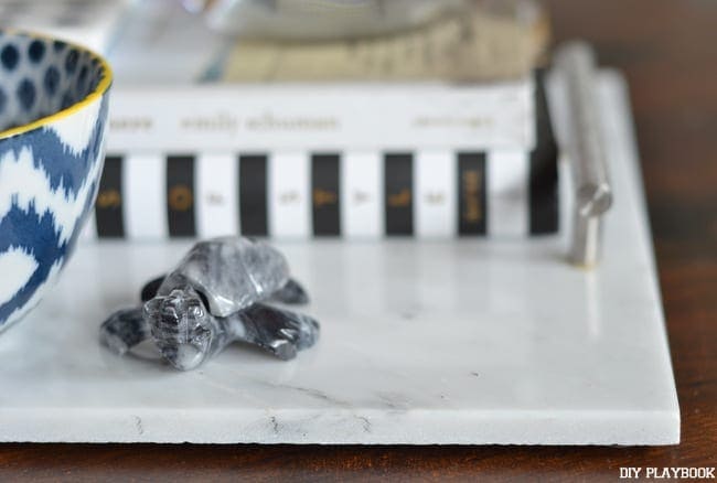 Turtle-decor-marble-tray