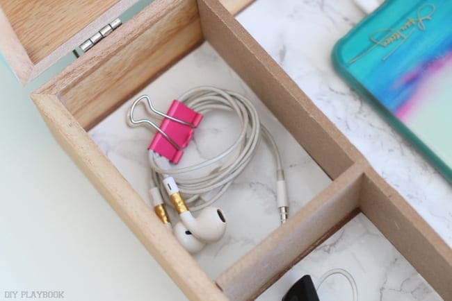11-binder-clip-headphones-cords