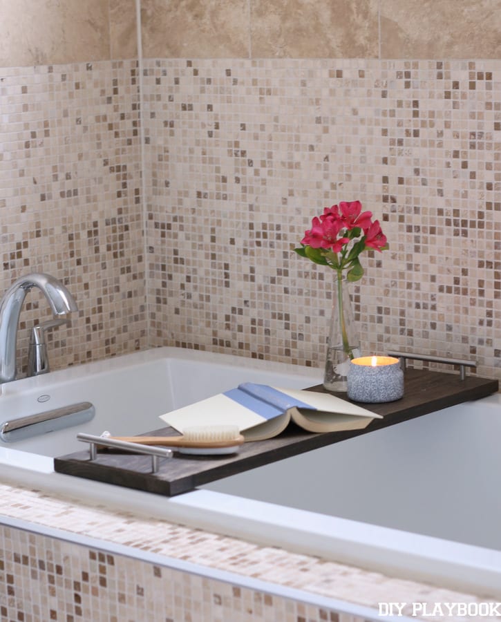 How to make a bathtub tray