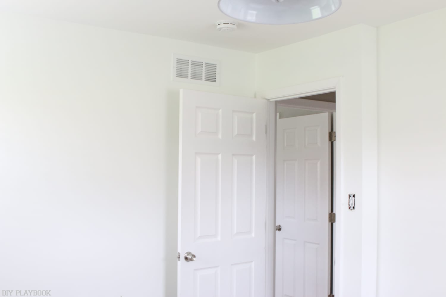 Finding the Perfect White Paint Color is easy when you know these simple tips and tricks!
