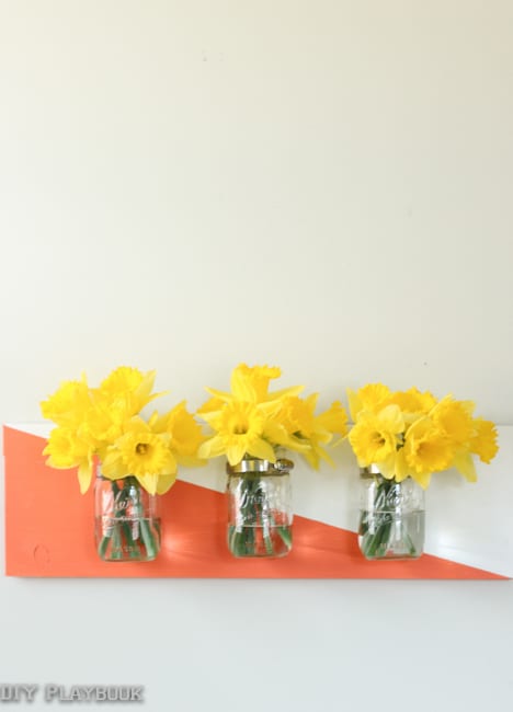 31 Days of Color: Refreshed Mason Jar Organizer