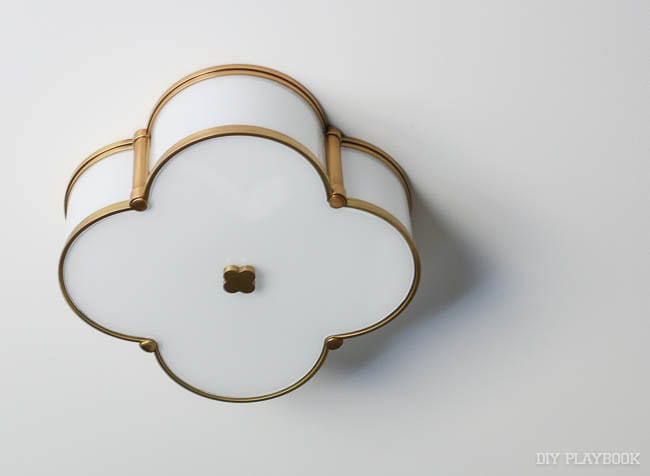 How to Install a Ceiling Light