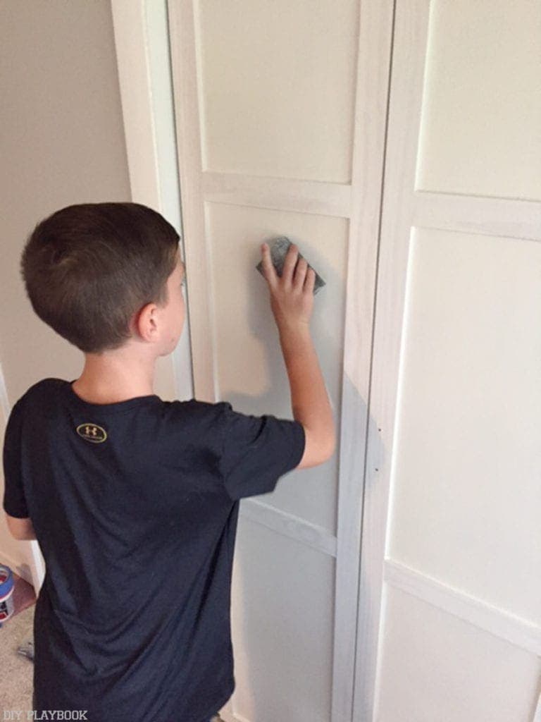 volunteers-lowes-makeover-progress-4
