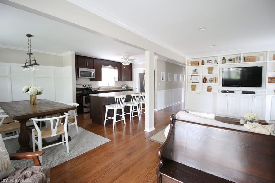 Bridget's dining and kitchen
