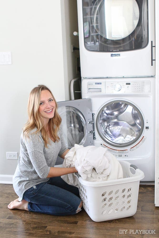 A Step-by-Step Guide To Clean And Put On Your Duvet Cover