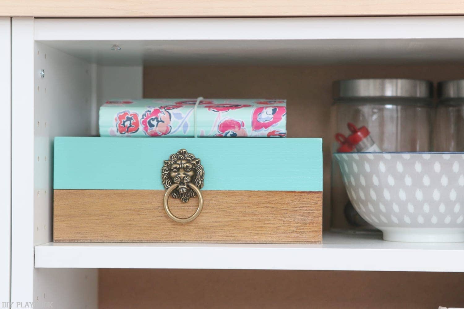 diy-fauxdenza-organization-mail-box