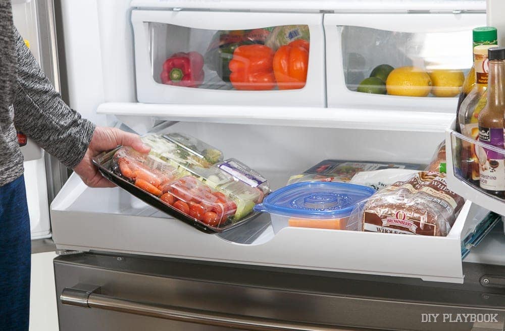 The wide deli tray offers so many storage options, including the occasional pizza box on the weekends.