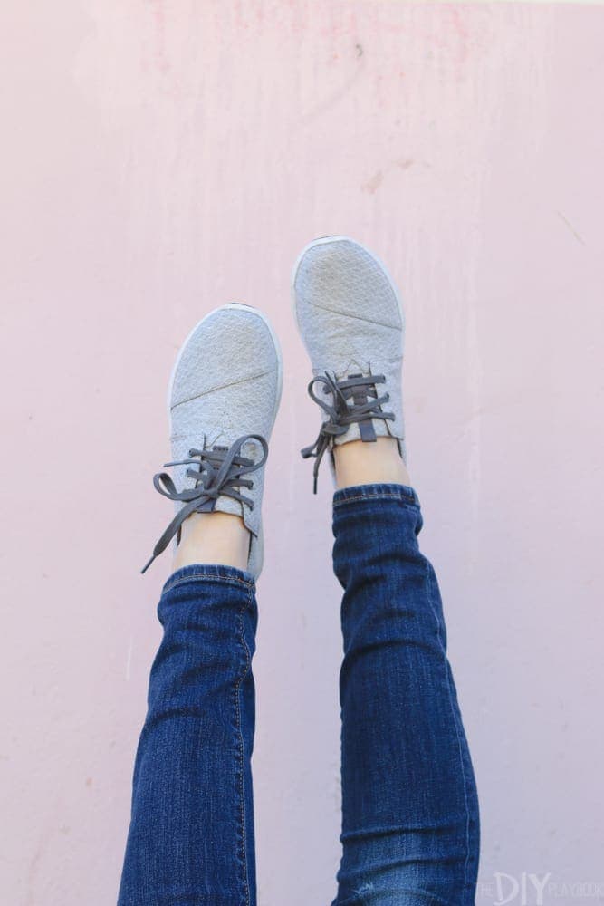 Comfortable Shoes: Iceland Packing Guide | DIY Playbook