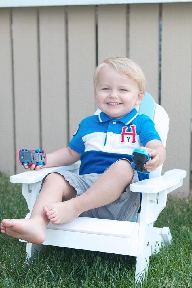 DIY Chicago Flag Adirondack Chair