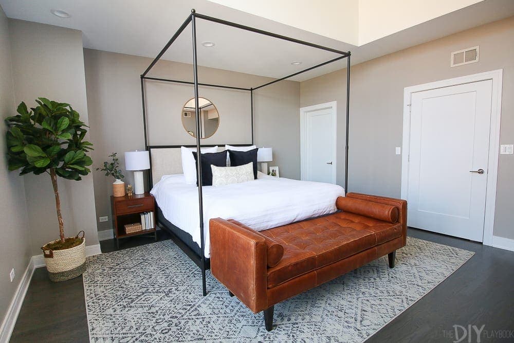 faux fiddle in the bedroom