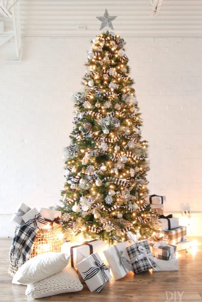 Black and white and buffalo check Christmas tree