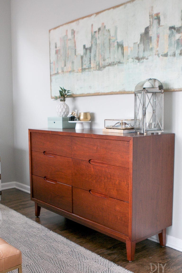 Organizing Jewelry in a Dresser Drawer