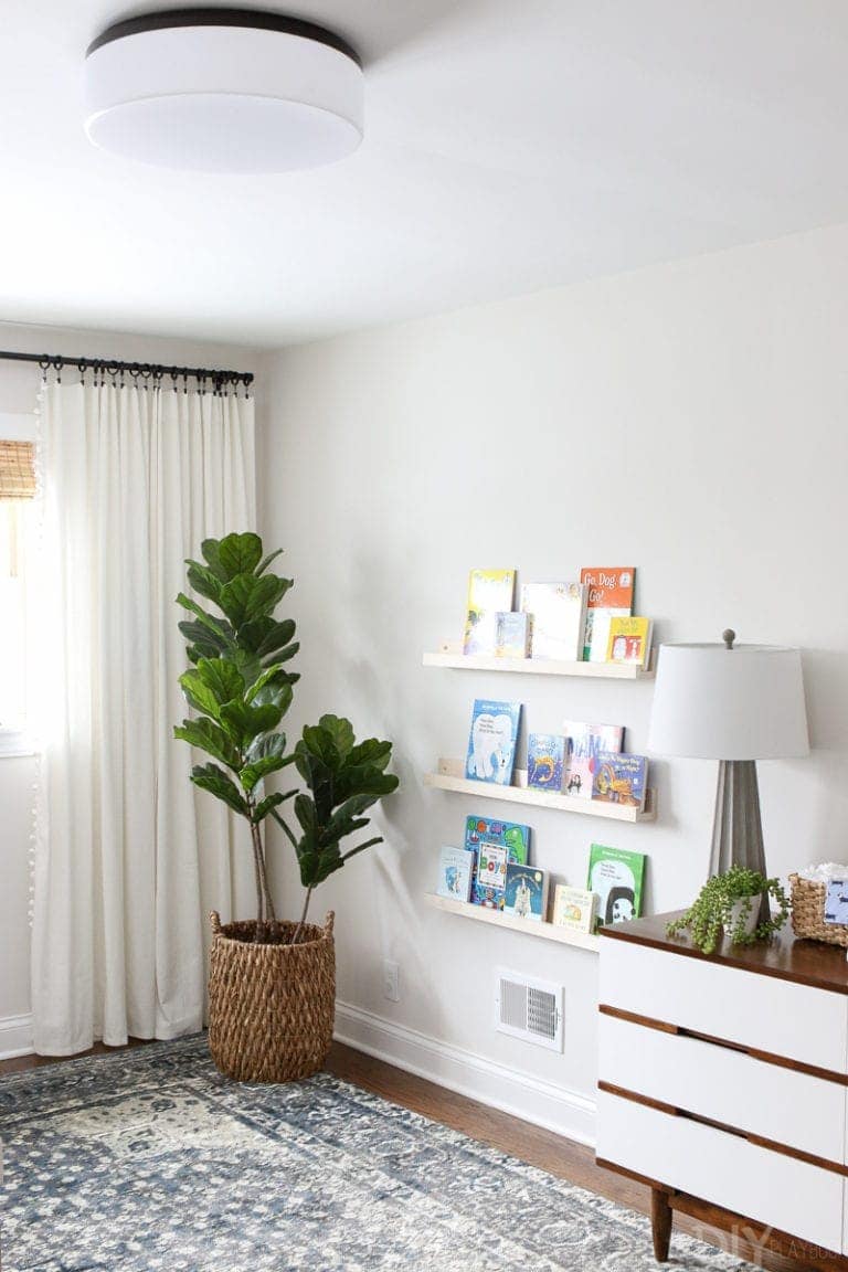 DIY book ledges in a nursery