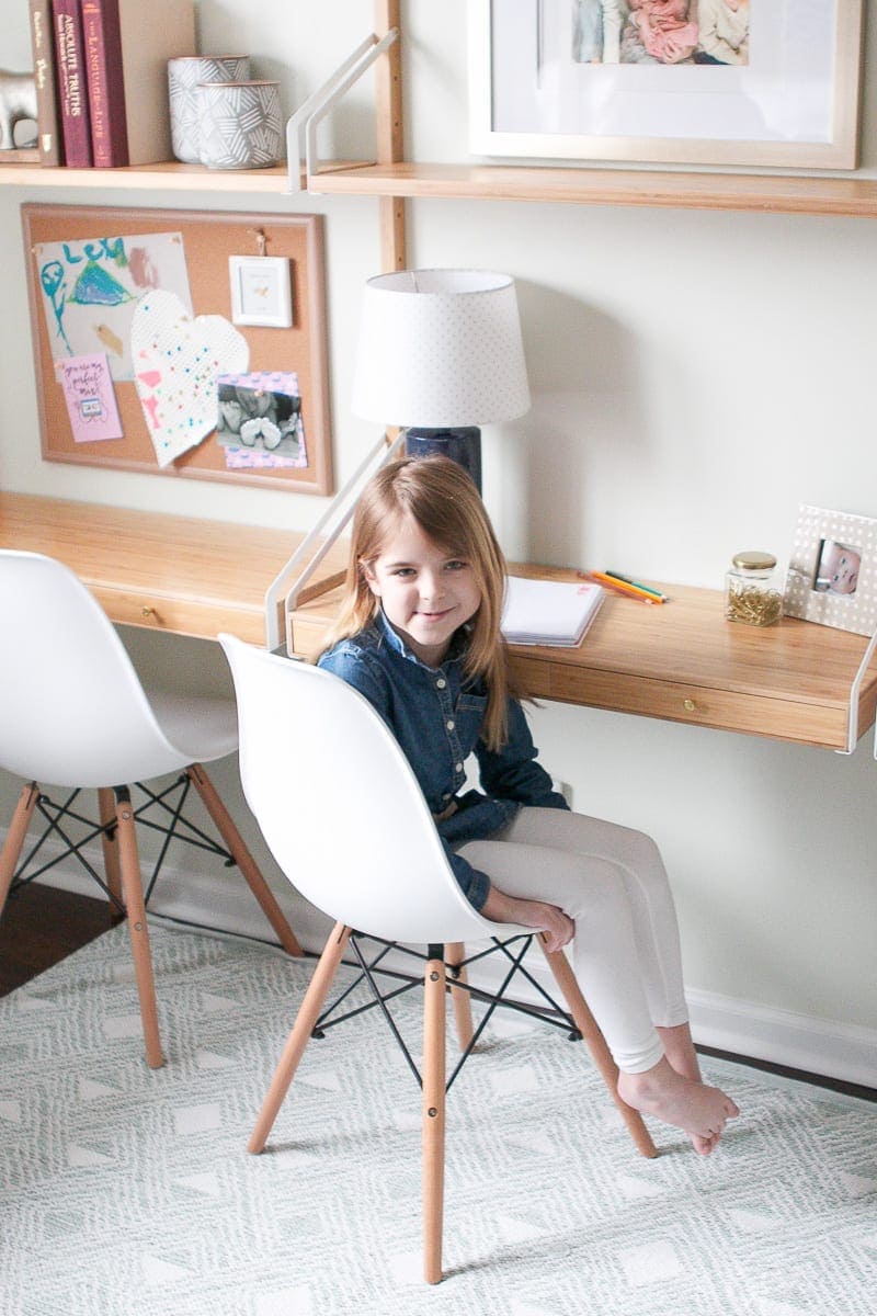 Kids of all ages love this desk space.