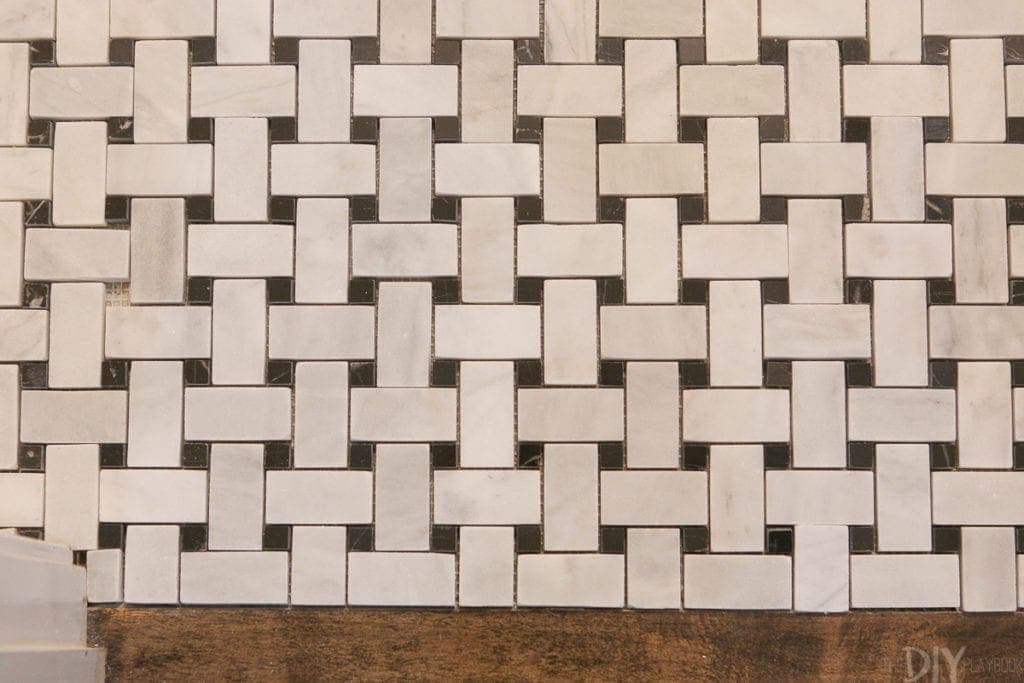 Figure out the right edge to start when installing floor tile