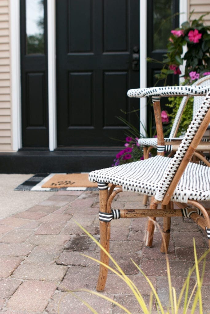 black and white small furniture set