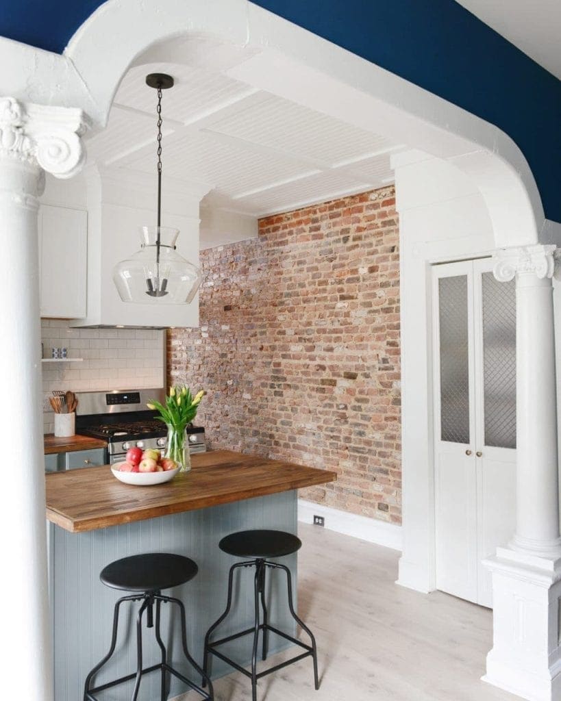 inspiration for hiding a plaster ceiling via Chris Loves Julia