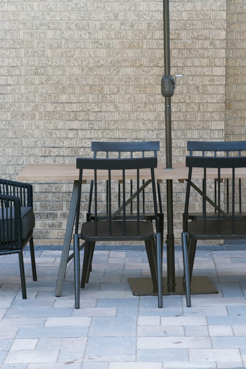 Outdoor dining and seating