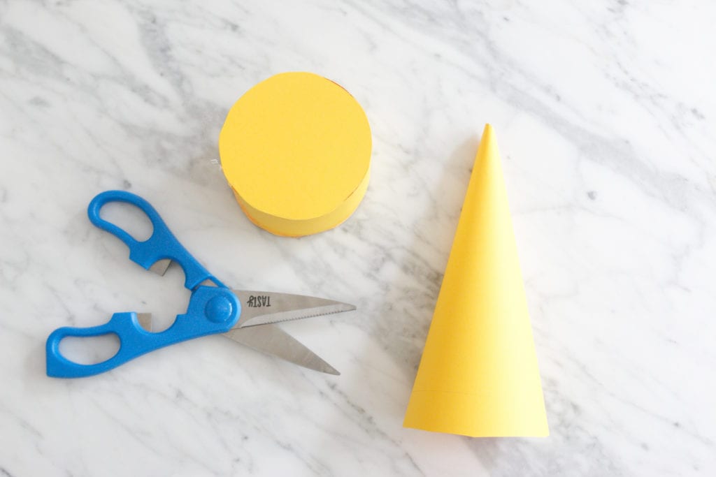 yellow paper for diy halloween costume