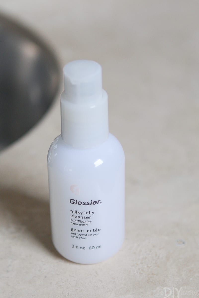 glossier milk jelly cleanser