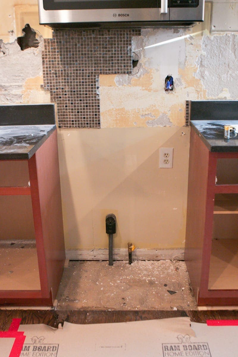 tips for unhooking and removing appliances during kitchen demo