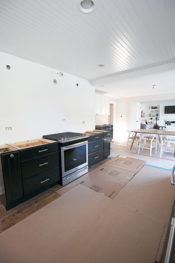 kitchen backsplash over the stove