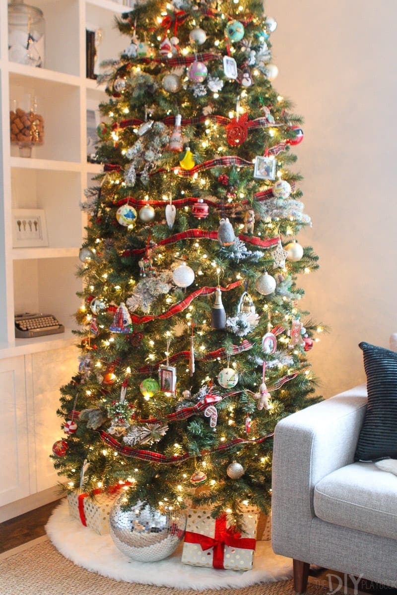 Mismatching Christmas tree