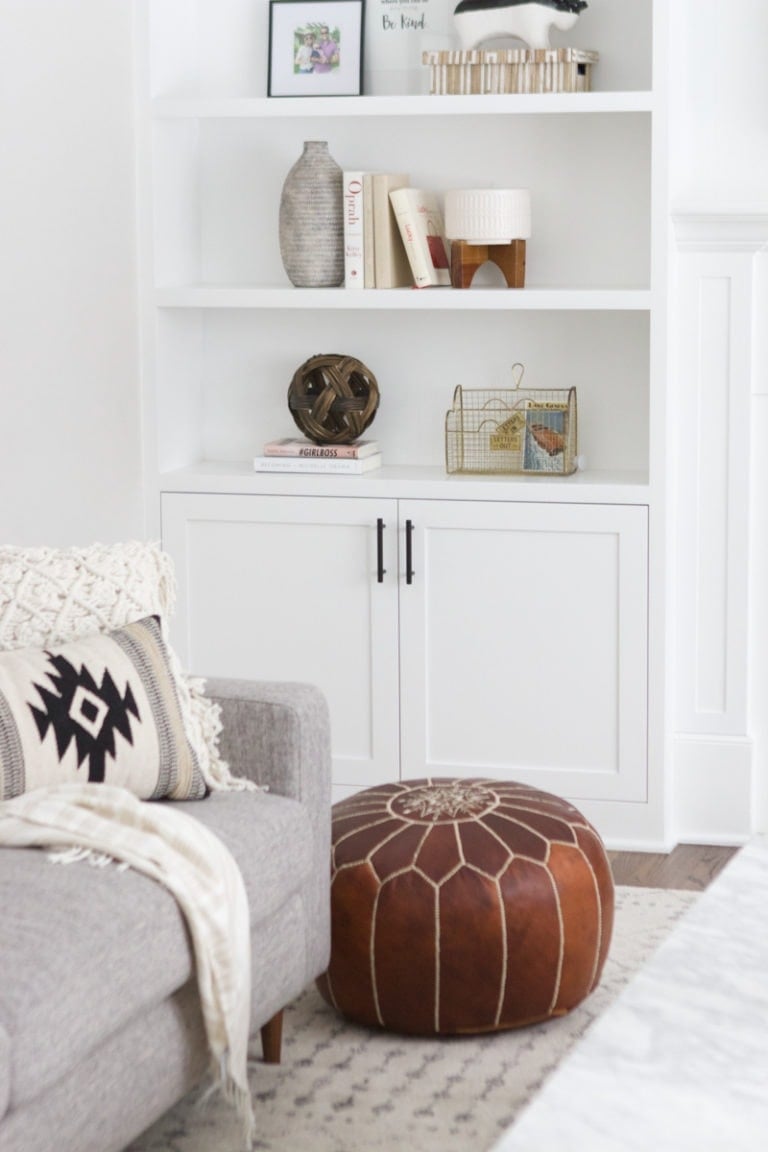 white cabinets with no-show lock