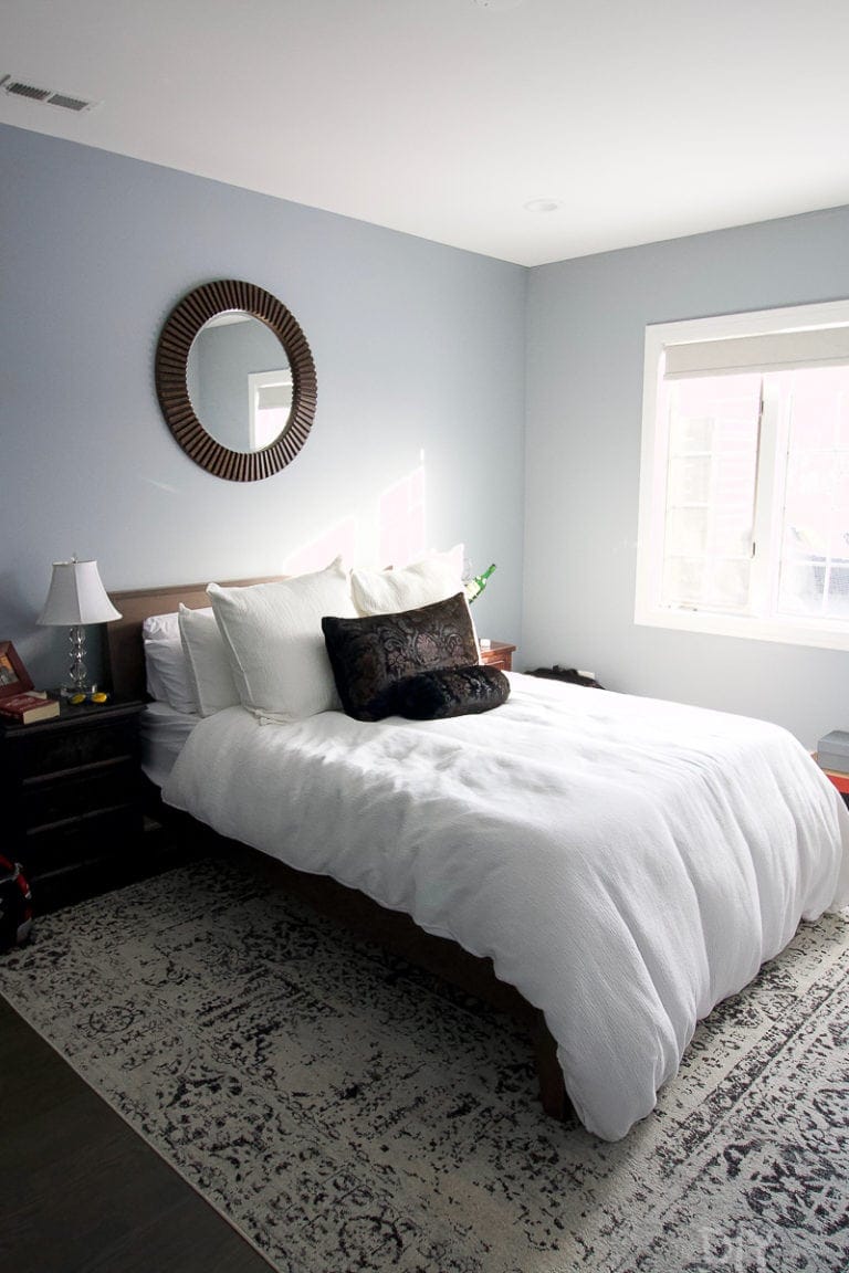 Ryan's guest room before