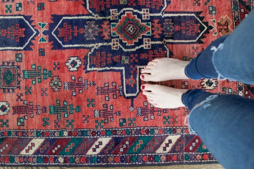 bright vintage runner and where to buy it