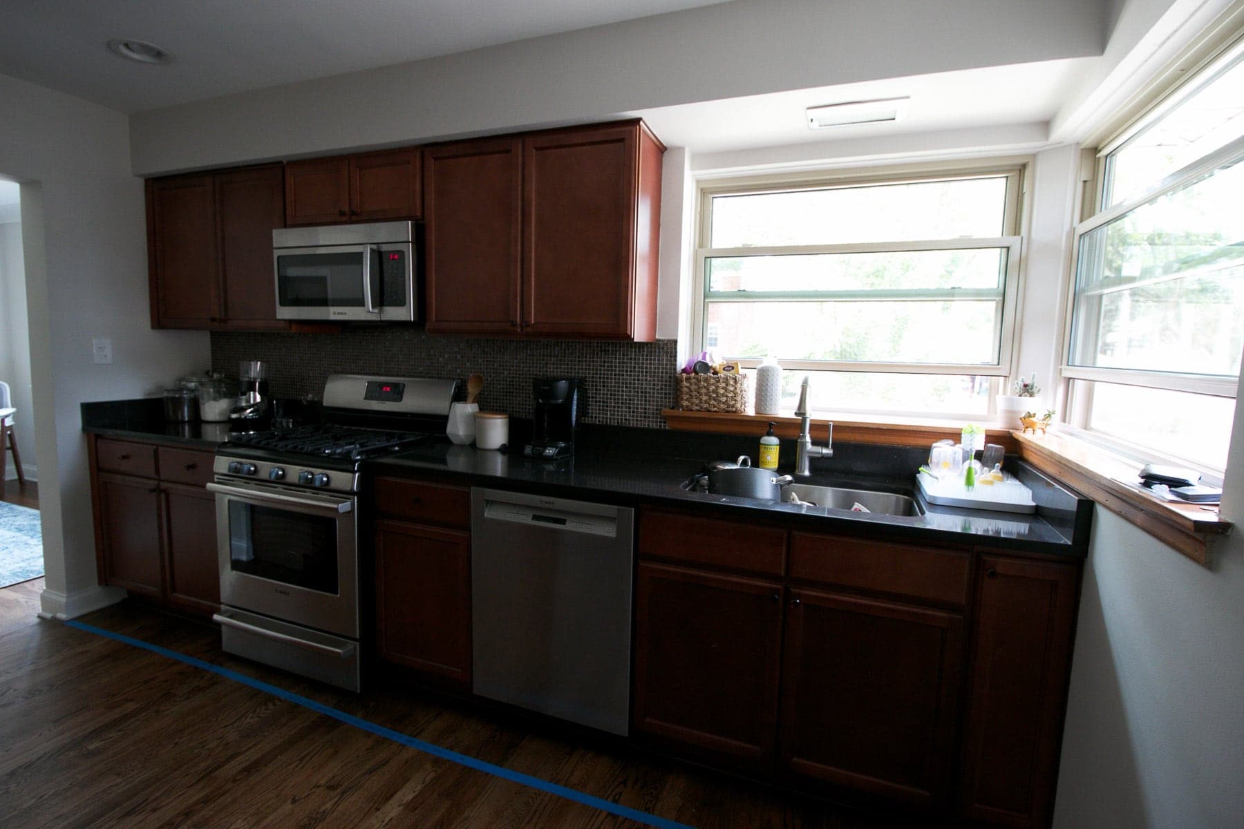 kitchen before makeover