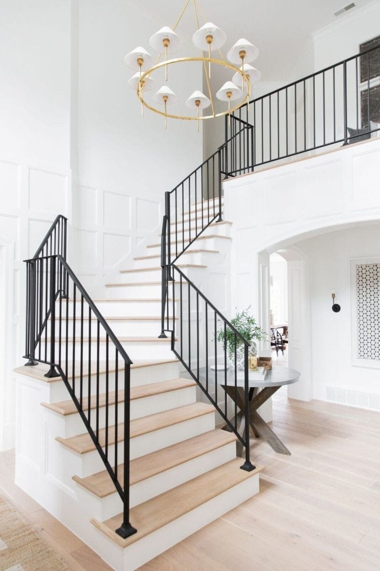 Reader SOS - Stairwell Makeover