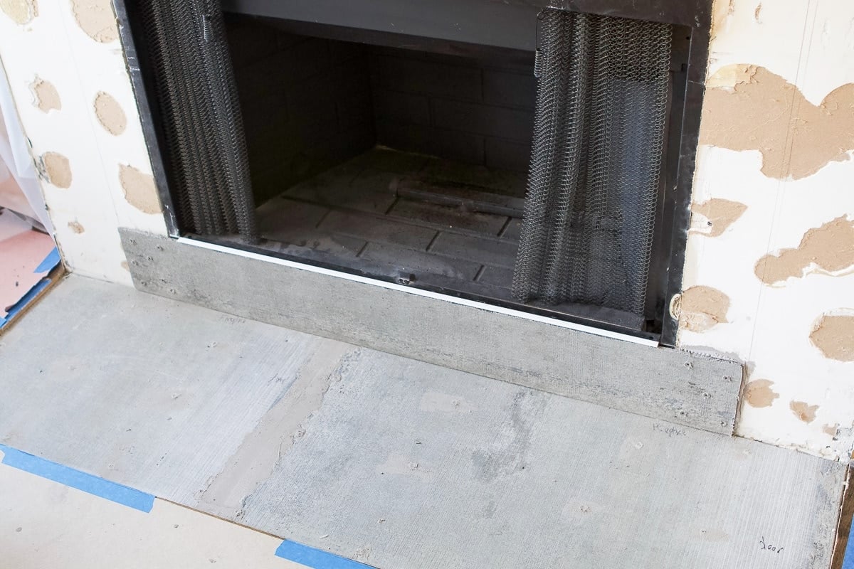 Cement board with schluter edging