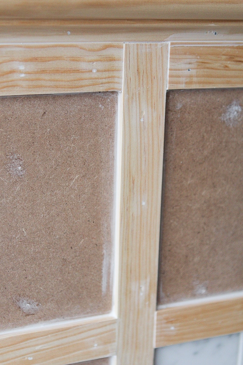 Caulking wood with paintable caulk