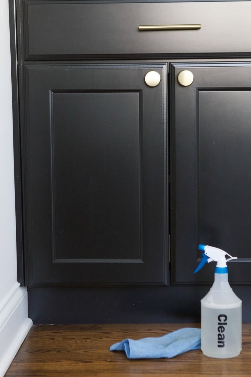 how to clean black cabinets