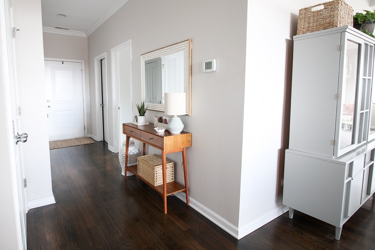 Creating a small drop zone in an entryway