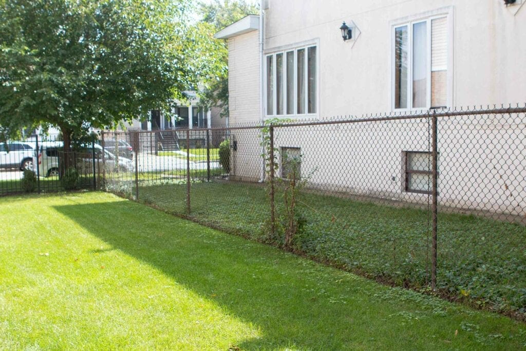 Who pays for a new fence?