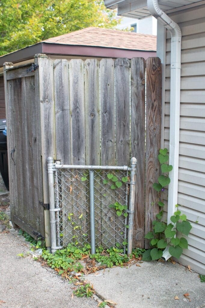 wood and chain link fence