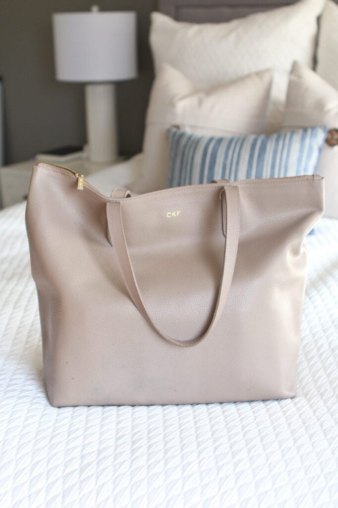 Cuyana bag