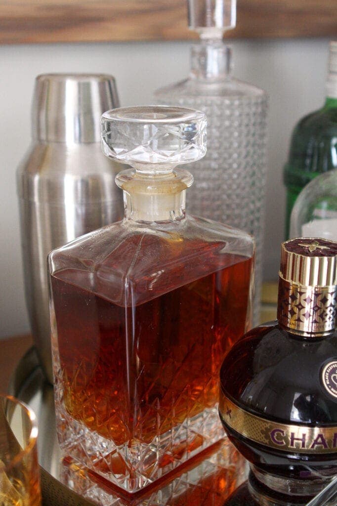 Bar glassware and decanters