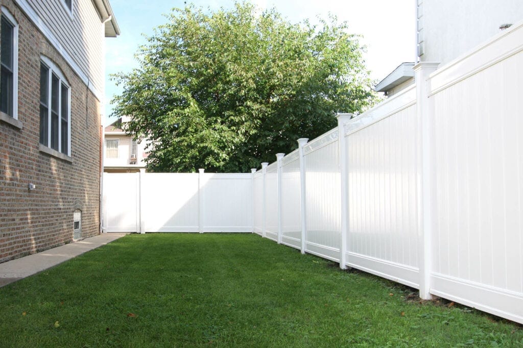 our new white vinyl fence