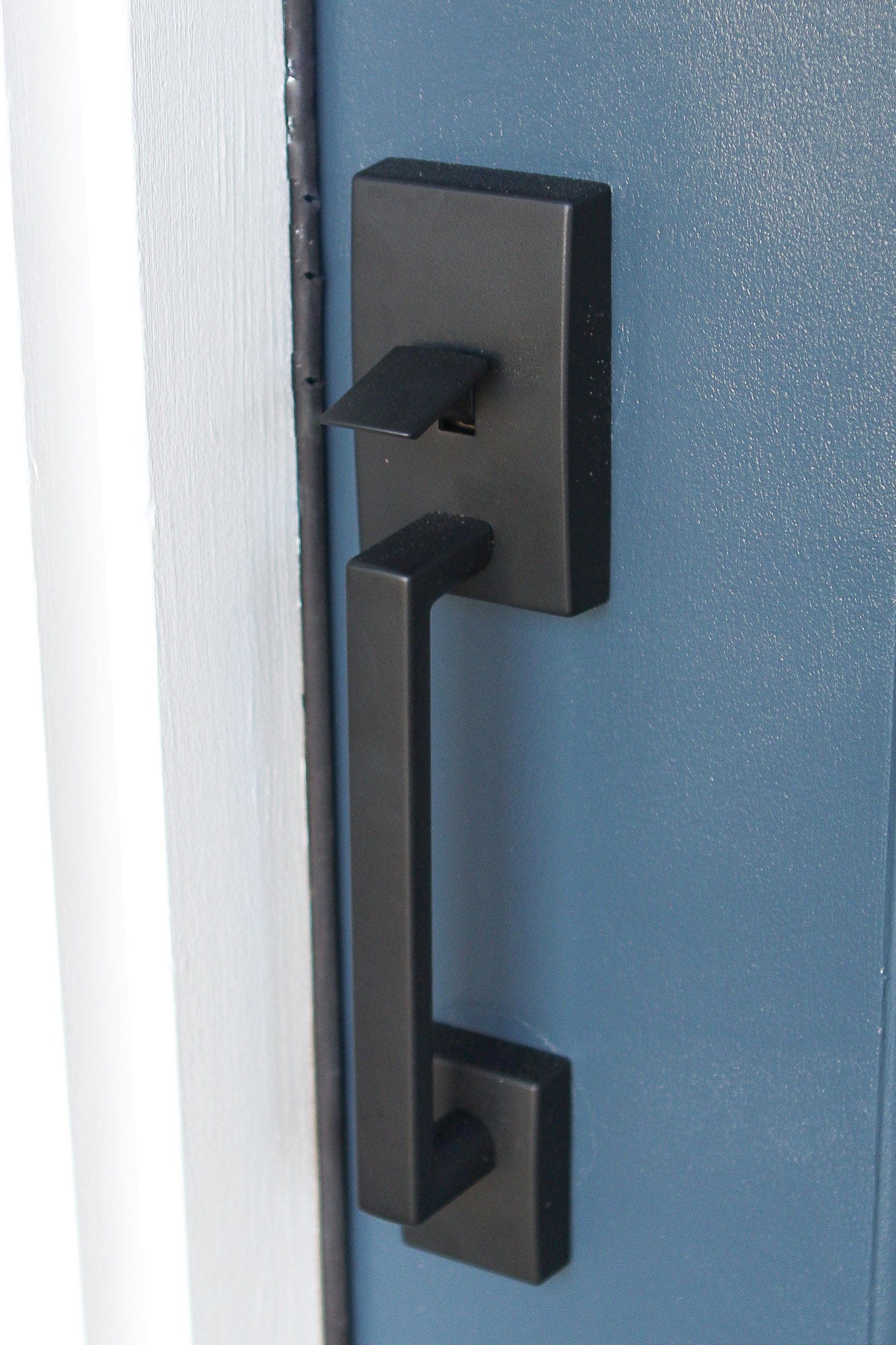 Black handleset from Schlage