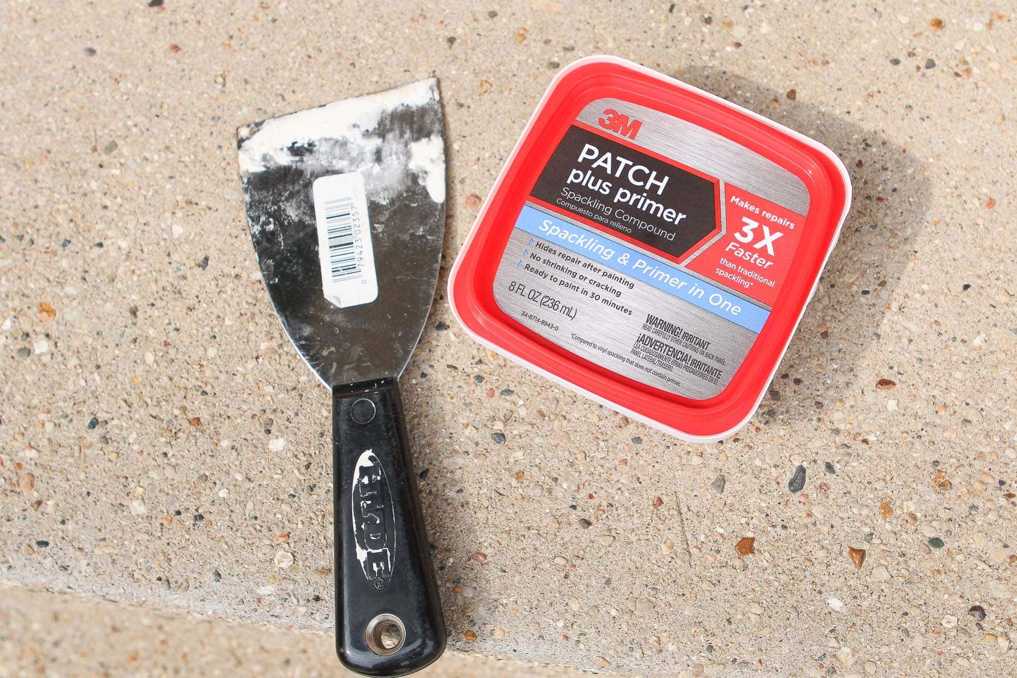 spackle the door