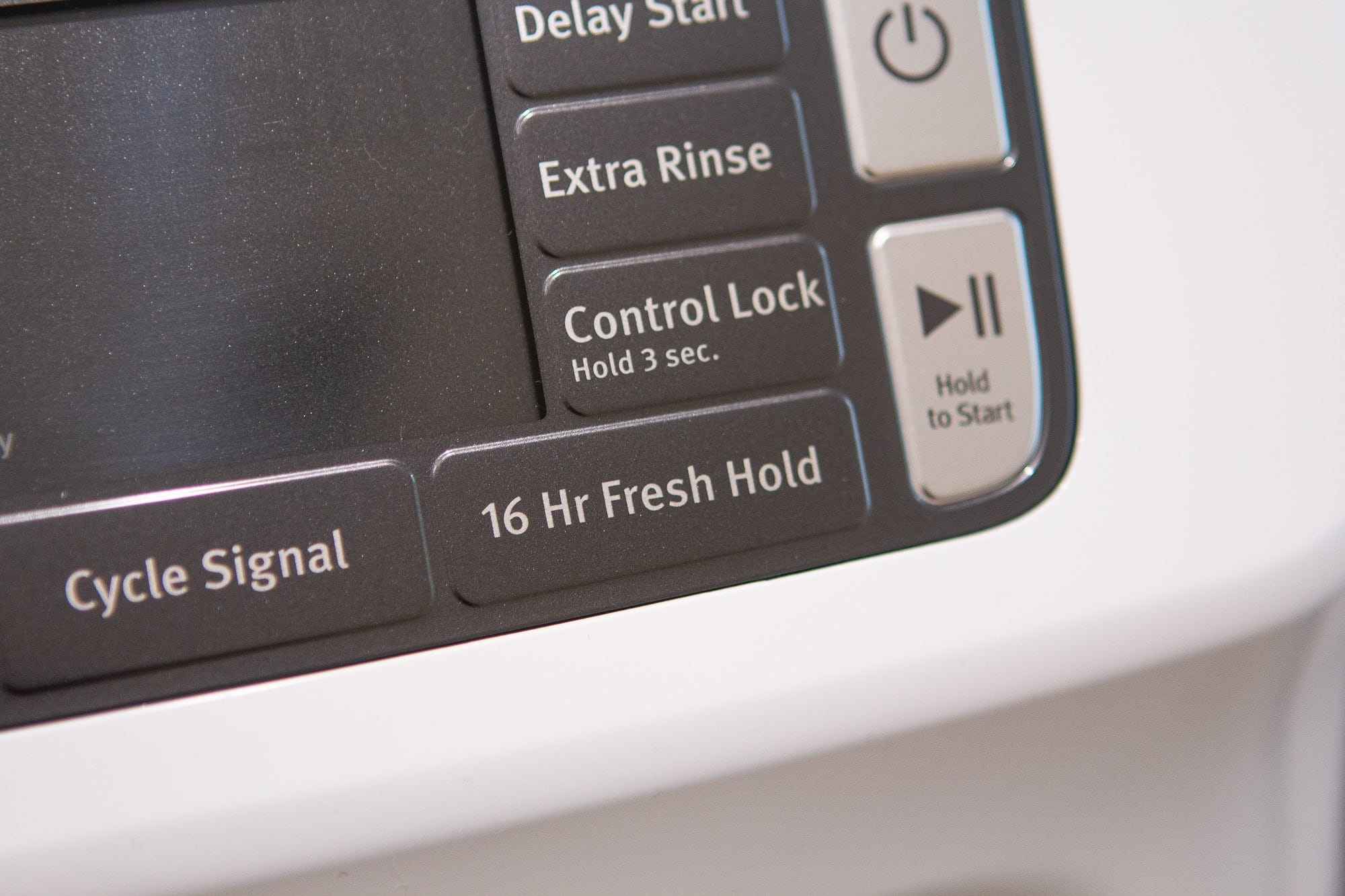16 hour fresh hold feature on Maytag washer