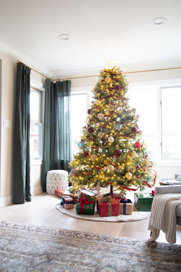 Casey's christmas home tour 2019