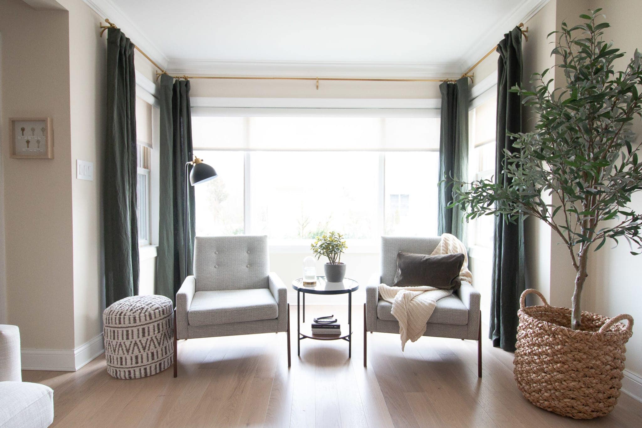 Window shades in the front window