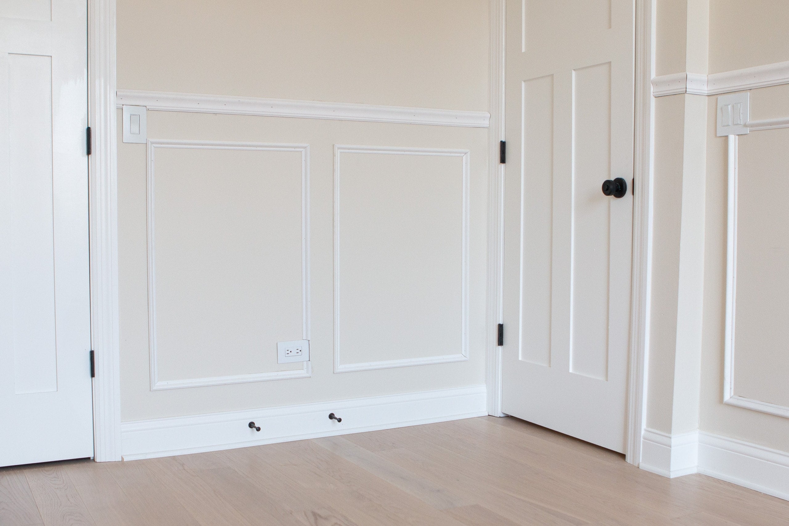 How to add chair rail