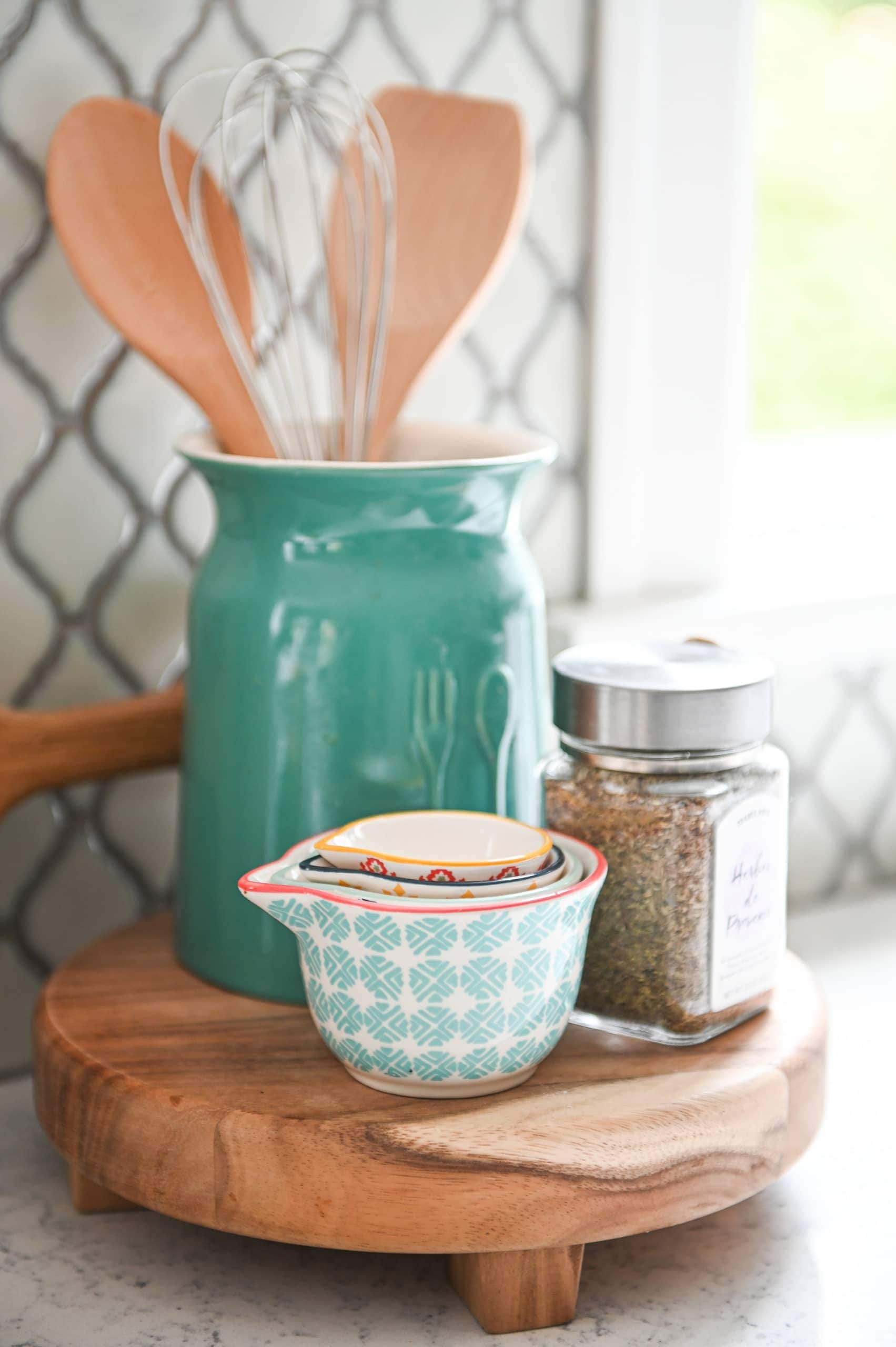 How to style a kitchen countertop