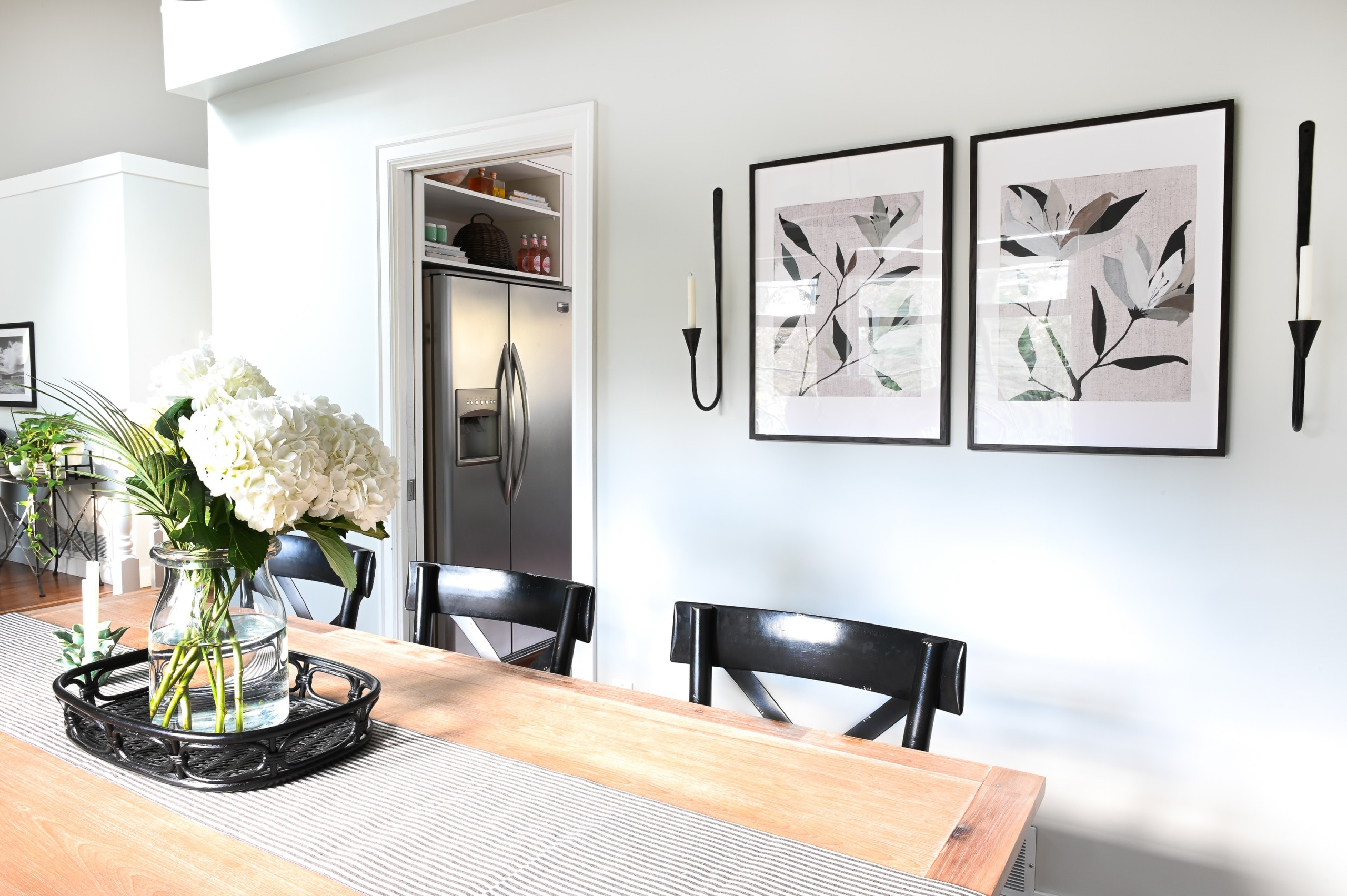 Dining room art